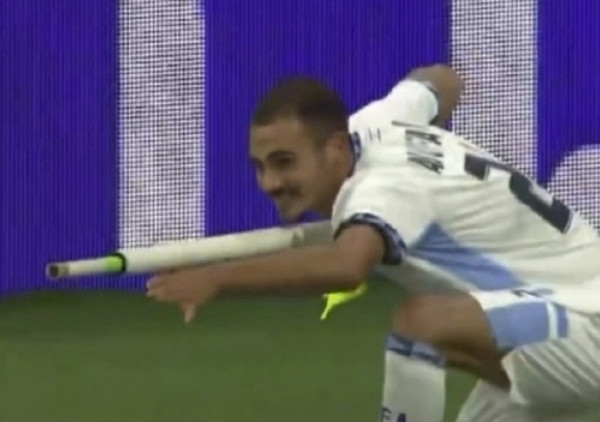 Izraelac postigao gol, izvadio korner zastavicu i pucao: Crveni "kao vrata"