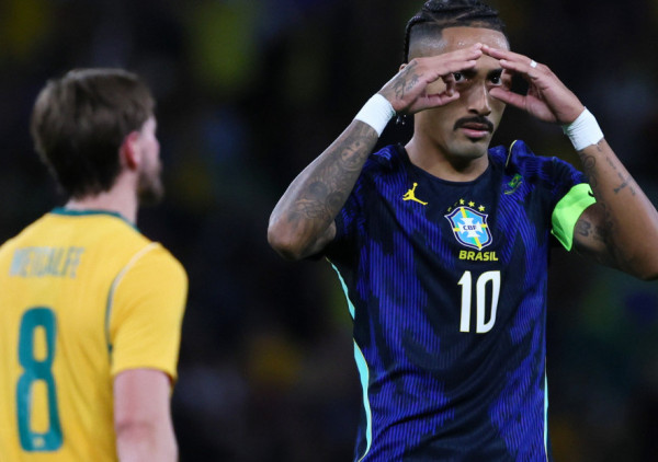 Ne, opet: Flik "gricka nokte" zbog Brazilca