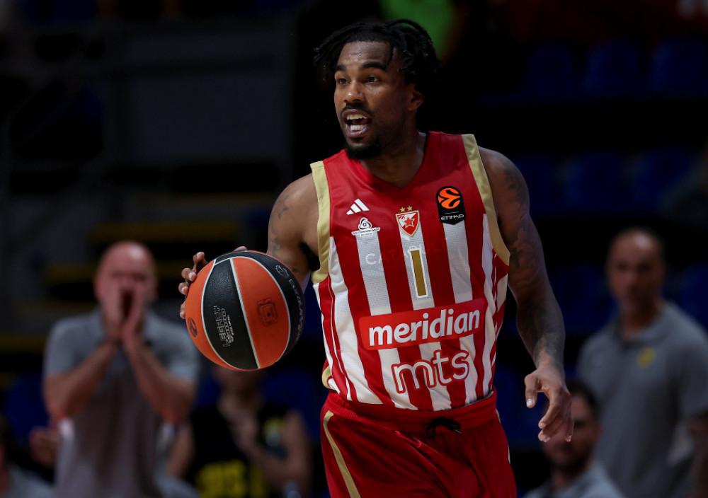 Kris Džons, košarkaš Crvene zvezde