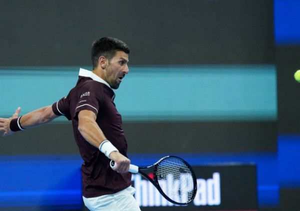 Đoković se namučio, ali nije poklekao: Novak preko ozbiljnih fizičkih problema do pobede