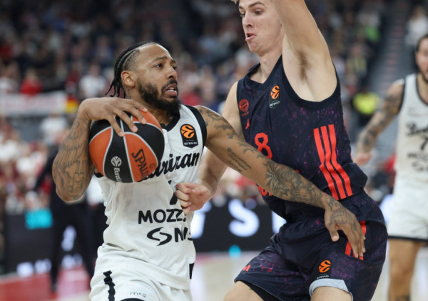 (UŽIVO,VIDEO) Bajern Minhen - Partizan (4/4): Obst odbija nalete crno-belih