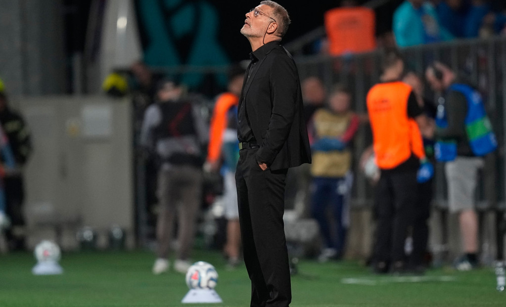 Slaven Bilić je na kraju gledao samo u nebo