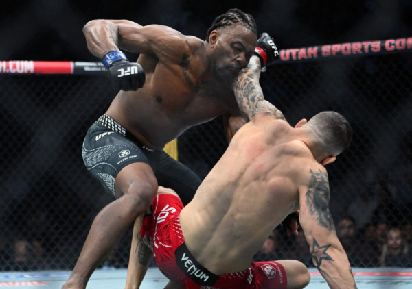 Vilijams udara dobro - srušio me desnim krošeom: Roberto Soldić analizirao UFC debi!
