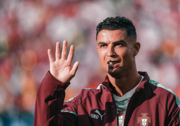 Portugal iz minuta u minut, grozničavo, prati kretanje Kristijana Ronalda: Let zakazan za 13.50
