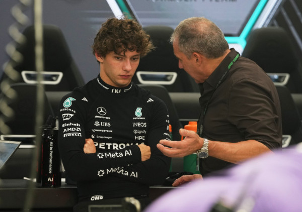 Glavobolja za Mercedes: Antoneli ne krije da postoje problemi