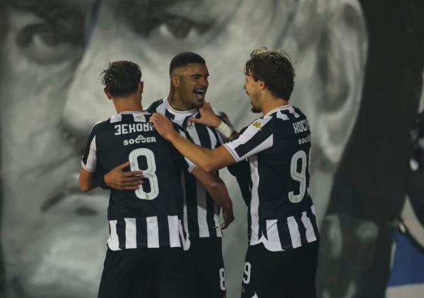 (KRAJ/VIDEO) Partizan slomio otpor Novog Pazara: Že presudio u završnici za prvu pobedu od avgusta