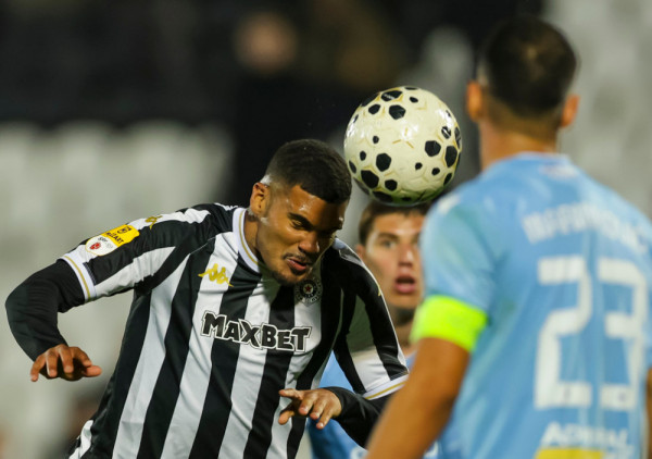 (KRAJ/VIDEO) Partizan slomio otpor Novog Pazara: Že presudio u završnici za prvu pobedu od avgusta