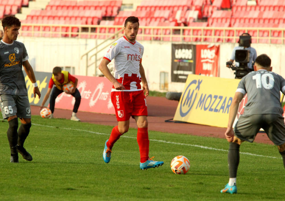 Aleksandar Pejović, fudbaler Radnika, na jednom od ranijih mečeva