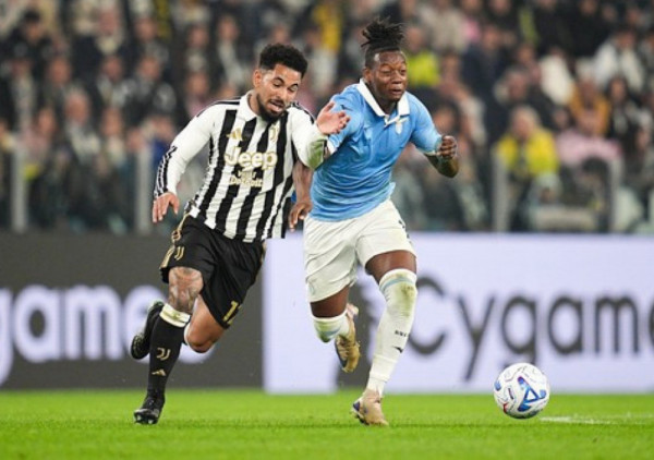 Lacio bacio Juventus na kolena u Torinu. "Stara dama" doživela bolan udarac pred svojim navijačima