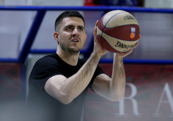 Vanja Marinković ponovo na timskim treninzima Partizana!
