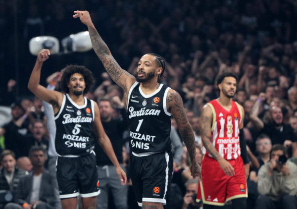 (UŽIVO/VIDEO) Partizan - Crvena zvezda (2/4): Dvocifren plus za crno-bele