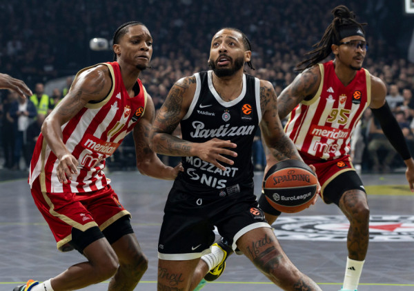 (UŽIVO/VIDEO) Partizan - Crvena zvezda (3/4): Dvocifren plus za crno-bele