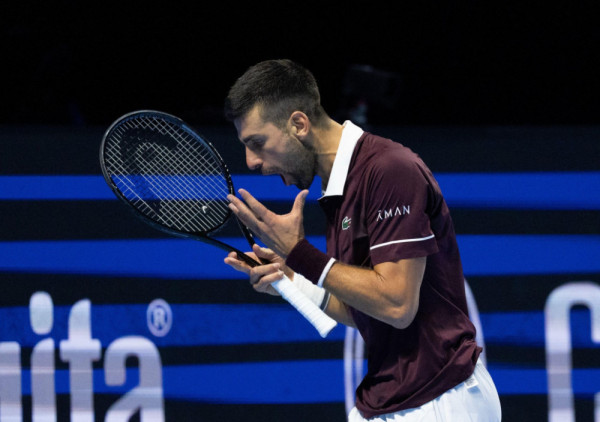Novak stao pred servisnom kanonadom: Nestvarni Štruf zaustavio Đokovića u Bazelu