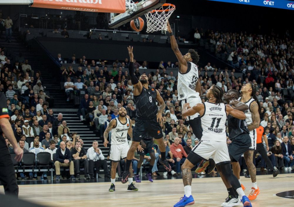 Partizan u litvanskom grotlu traži iskupljenje za francusko pomračenje: Golem ispit za crno-bele