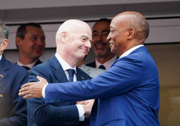 CAF lupa kontru UEFA i KONKAKAF: Afrikanci uz Infantina