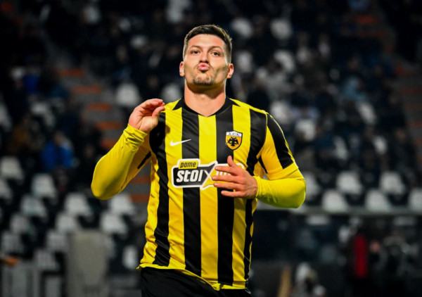 Luka Jović izdominirao grčkom Superligom, prošlog meseca: Stigla lepa, dvostruka nagrada